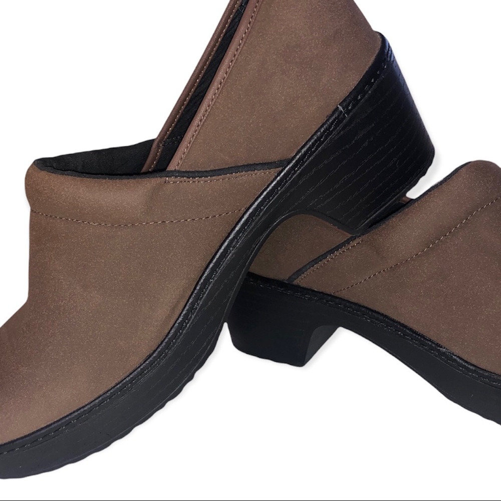 Brown Lands End Clogs 10B - Picture 3 of 12